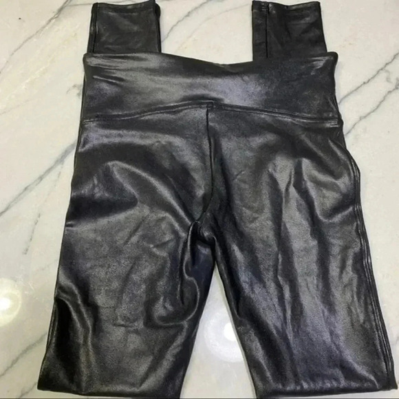 Spanx Faux Leather Leggings Small Petite B1126 - Picture 6 of 7